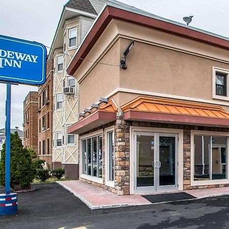 Rodeway Inn Belleville Eksteriør bilde