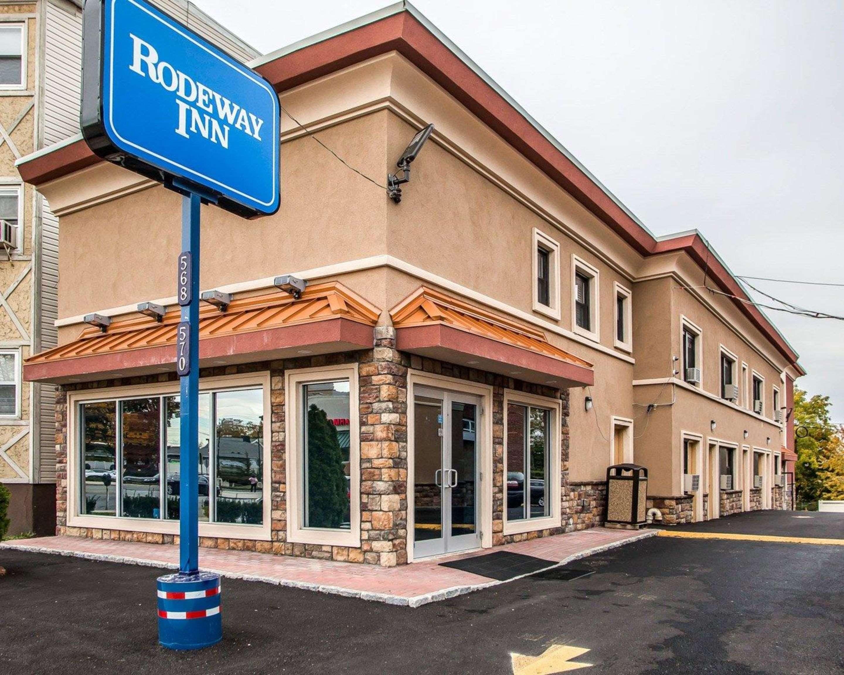 Rodeway Inn Belleville Eksteriør bilde